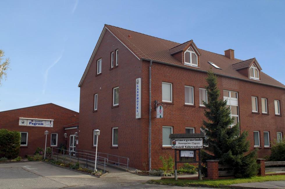 Landhotel Pagram-Frankfurt/Oder Франкфурт/Одер Экстерьер фото